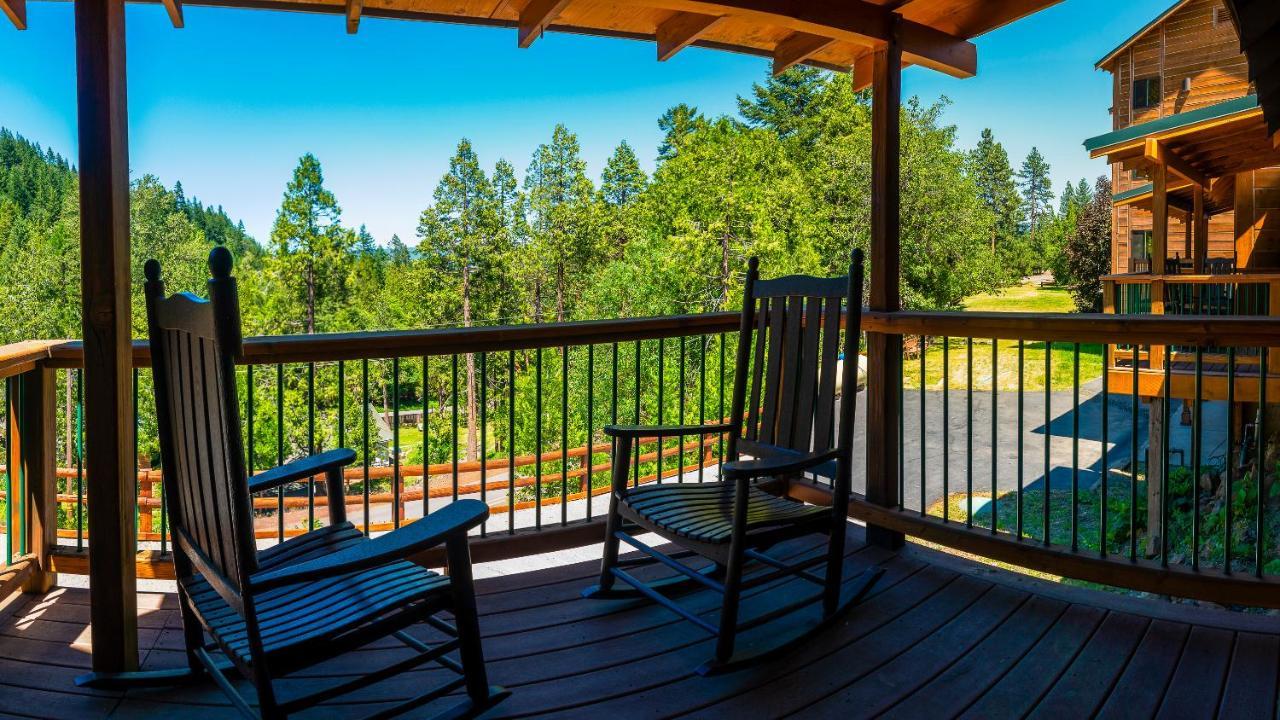 Callahan's Mountain Hotel